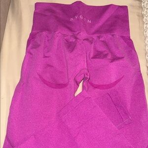 NVGTN Vibrant Purple Leggings